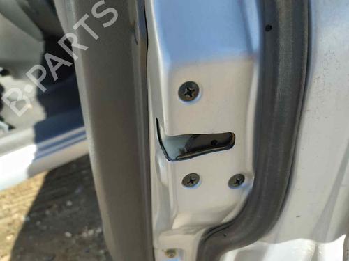Front right lock MITSUBISHI SPACE WAGON (N9_W, N8_W)  MR52371