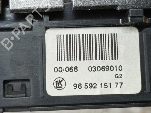 Used Warning switch PEUGEOT 308 I (4A_, 4C_) [2007-2016]  13751550
