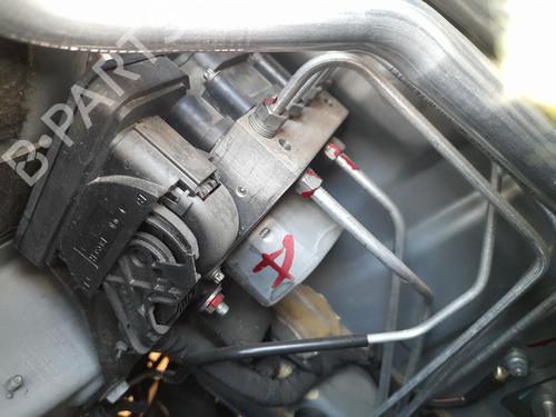 Pompe ABS DACIA SANDERO II TCe 90 LPG (B8M1) (90 hp) 28153312