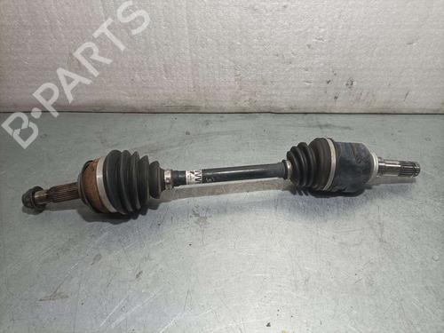 Used Left front driveshaft TOYOTA YARIS (_P13_) 1.5 Hybrid (NHP130_, NHP130) (101 hp) 8648363