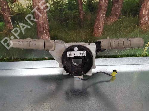 Used Switch NISSAN MICRA III (K12) [2002-2010]  14010761