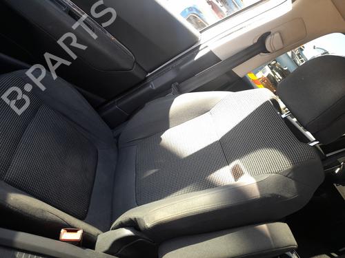 Used Left front seat PEUGEOT 5008 (0U_, 0E_) 1.6 BlueHDi 120 (120 hp) 31885570