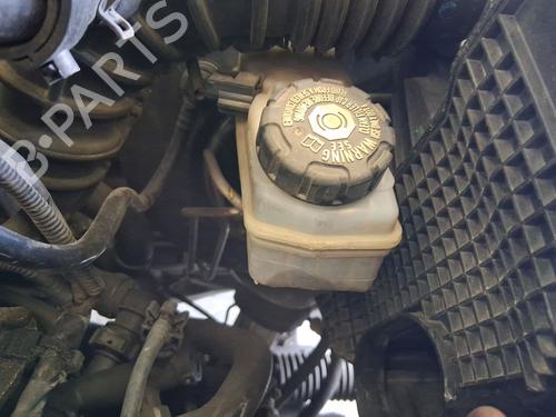 brake-master-cylinder-dacia-duster-hs_-2010-2011-2012-2013-2014-2015-2016-2017-2018-38469252 main image