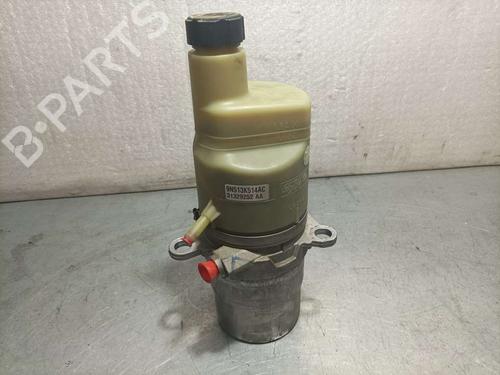 Used Steering pump VOLVO V50 (545) [2003-2012]  15946726