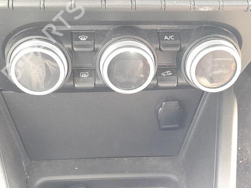 Used Climate control Climate control DACIA DUSTER (HM_) 1.5 dCi 115 4x4 (114 hp) 36304814 36304814