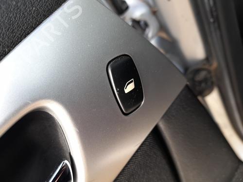 Used Left rear window switch PEUGEOT 407 (6D_) 2.0 HDi 135 (6DRHRH, 6DRHRE, 6DRHRG, 6DRHRJ) (136 hp) 30131425