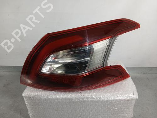 Used Right taillight Right taillight PEUGEOT 308 II (LB_, LP_, LW_, LH_, L3_) 1.6 BlueHDi 120 (120 hp) 30858190 30858190