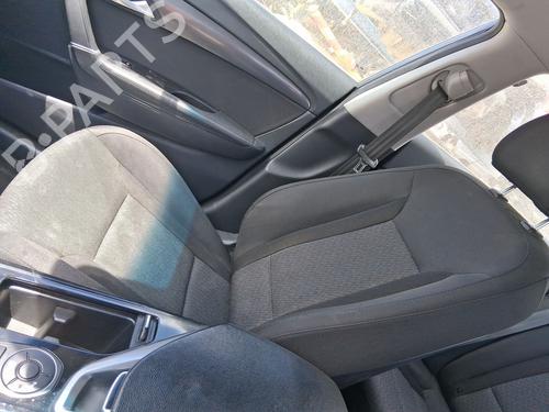 Sæde højre fortil Sæde højre fortil HYUNDAI i40 I (VF) 1.7 CRDI (141 hp) 33959695 33959695