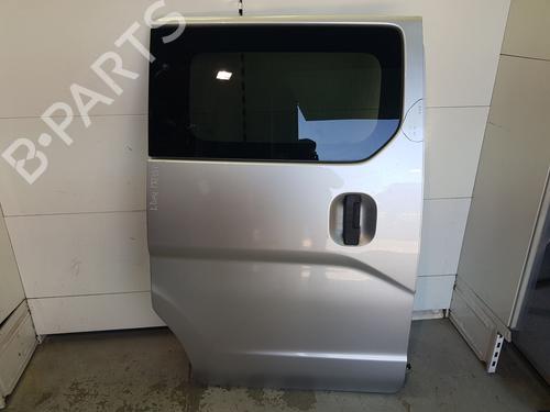hjre-side-skydedr-nissan-nv200-van-2010-29884930 main image