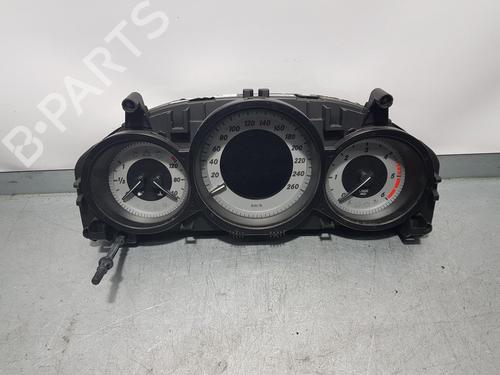Used Instrument cluster MERCEDES-BENZ C-CLASS (W204) [2007-2015]  7523525