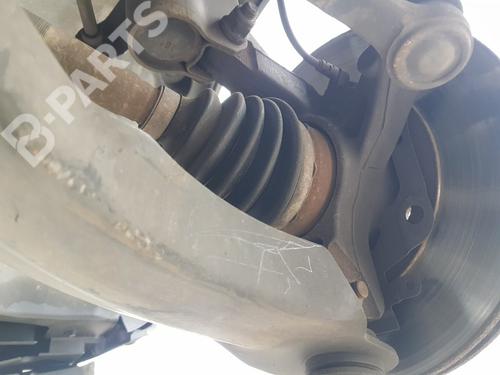 Used Right front steering knuckle Right front steering knuckle RENAULT CAPTUR I (J5_, H5_) 1.5 dCi 90 (J5N4, J5M5, J5MW, J5M6, J5AL, J5AJ) (90 hp) 9446641 9446641