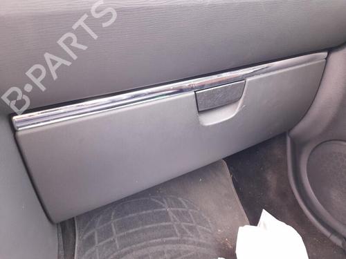 Used Glove box CITROËN C6 (TD_) 2.7 HDi (204 hp) 30168000
