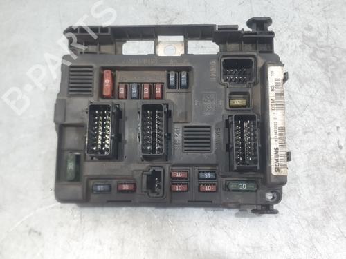 Used Fuse box Fuse box PEUGEOT 206 Hatchback (2A/C) 1.4 i (75 hp) 36499143 36499143