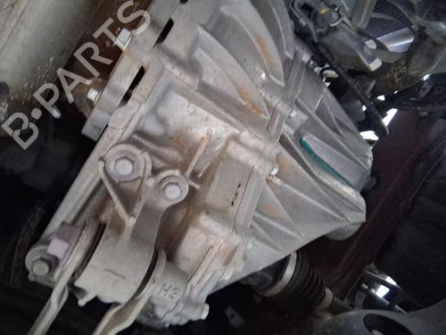 gearkasse-toyota-aygo-x-_b7_-2022-38348006 main image