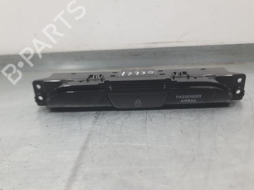 Used Switch Switch 39563766 39563766