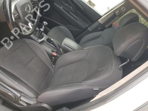 Fotel przedni lewy SSANGYONG KORANDO (C300) 1.5 C/AIRBAG