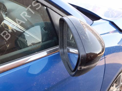 Used Right mirror Right mirror 37218235 37218235