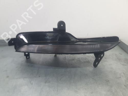 Used Right front indicator Right front indicator 37242447 37242447