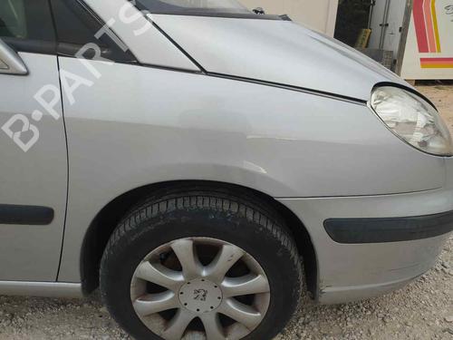 Used Right front fenders PEUGEOT 807 (EB_) [2002-2025]  22182290