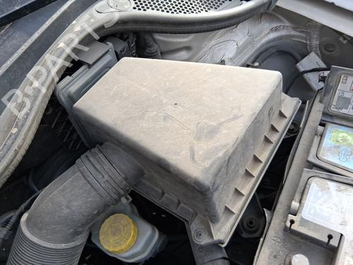 Used Air filter box Air filter box 37513671 37513671