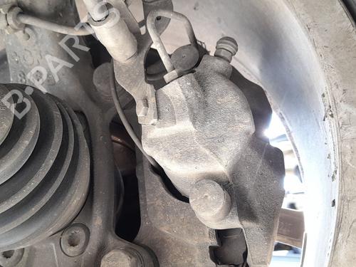 Etrier avant droit Etrier avant droit SEAT EXEO (3R2) 2.0 TDI (170 hp) 36498539 36498539