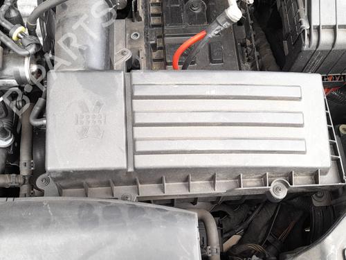 Luftfiltergehäuse für Luftfiltergehäuse VW GOLF VI (5K1) 1.6 TDI (105 hp) 36302905 36302905