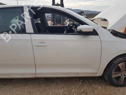Used Right front door SKODA RAPID (NH3, NK3, NK6) [2012-2022]  23957413