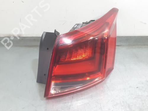 Used Right taillight Right taillight 37216633 37216633