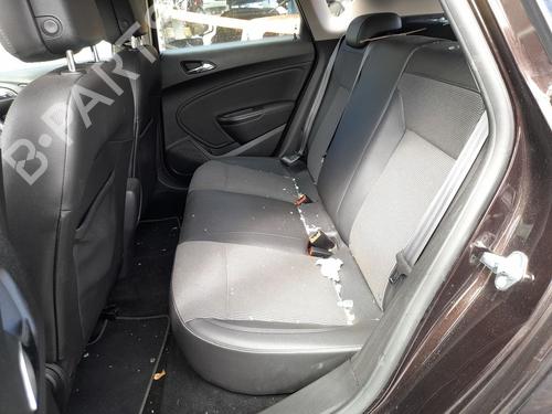 Asientos traseiros Asientos traseiros OPEL ASTRA J (P10) 1.6 CDTi (68) (136 hp) 34470399 34470399