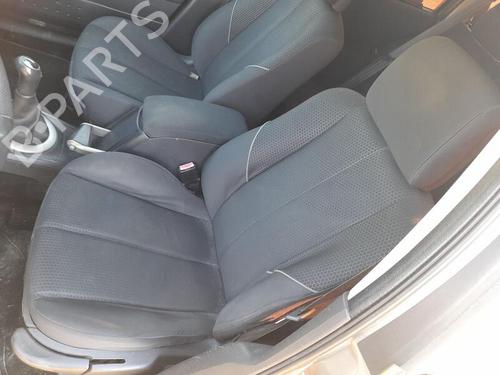 Used Left front seat RENAULT MEGANE II Estate (KM0/1_) 1.5 dCi (KM1F) (86 hp) 27591442