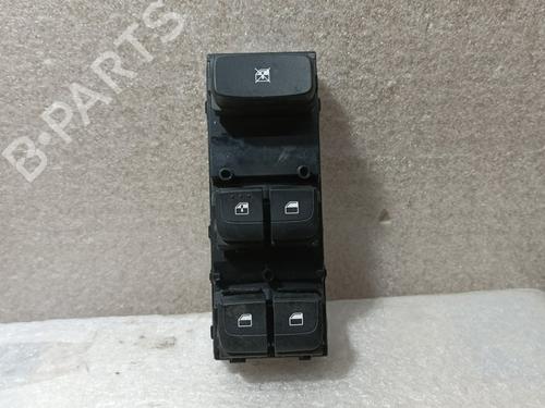 Used Left front window switch KIA STONIC (YB) [2017-2026]  9078960