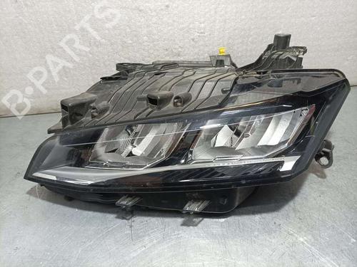 Used Left headlight Left headlight PEUGEOT 308 SW III (FC_, FJ_, FR_, F4_, FN_) BlueHDi 130 (FCYHZL, FCYHZT) (131 hp) 17070383 17070383