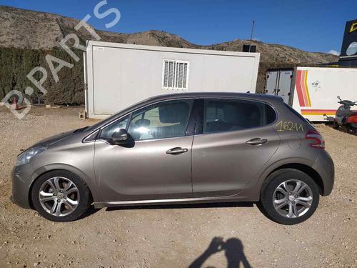 Left taillight PEUGEOT 208 I (CA_, CC_) 1.2 VTI 82 | BP24672335C34 