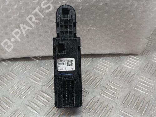 Left front window switch CITROËN C4 III (BA_, BB_, BC_) 1.2 PureTech 130 (BAHNSA, BAHNSB) | BP30110472I27