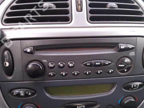 Sistema audio CITROËN C5 I (DC_) 2.0 HDi (DCRHZB, DCRHZE) (109 hp) 28382933