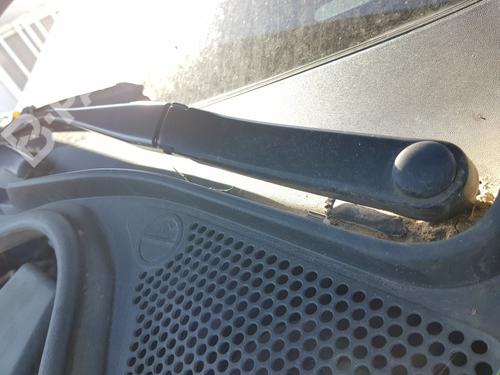 front-wiper-motor-vw-polo-v-6r1-6c1-12-2009-2010-2011-2012-2013-2014-2015-2016-2017-2018-2019-2020-2021-2022-11017688 main image