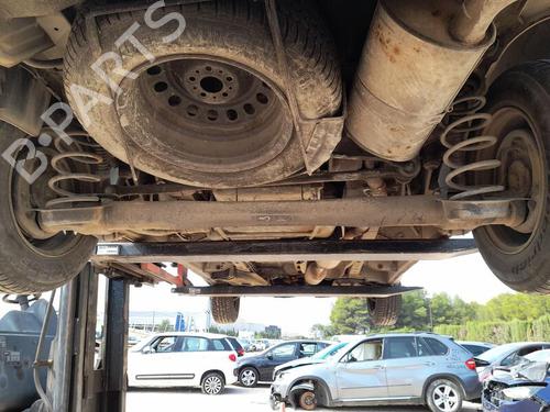 Used Rear axle PEUGEOT EXPERT (224_) 2.0 HDI (109 hp) 29828374