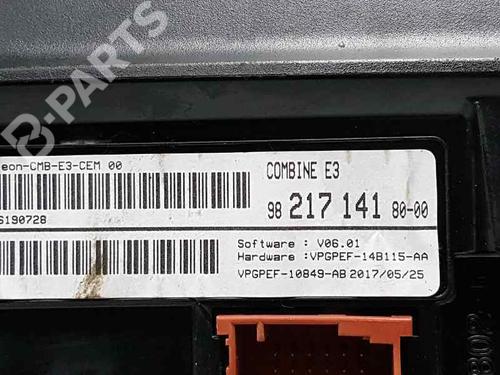 Instrument cluster CITROËN C4 CACTUS  | BP3713701C47 