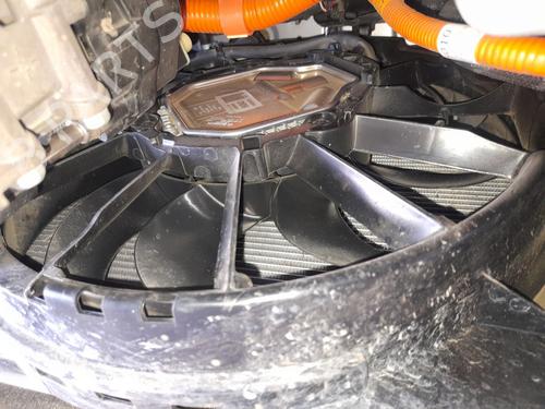 Used Radiator fan Radiator fan 37274813 37274813