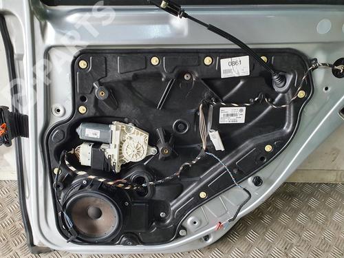 Used Rear right window mechanism Rear right window mechanism VW GOLF VI (5K1) 1.6 TDI (105 hp) 9812242 9812242