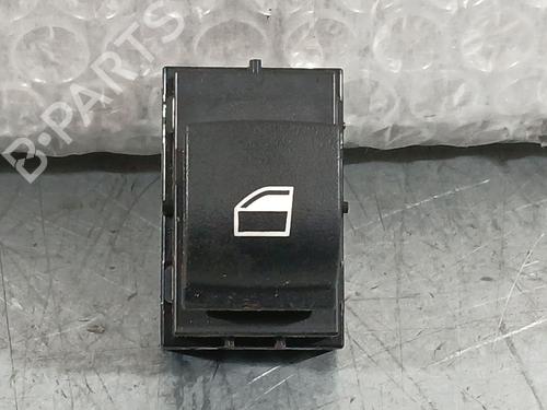 Used Right front window switch Right front window switch BMW 2 Active Tourer (F45) 216 d (116 hp) 34043806 34043806