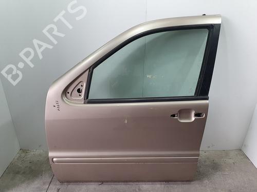 Used Left front door MERCEDES-BENZ M-CLASS (W163) [1998-2005]  9677049