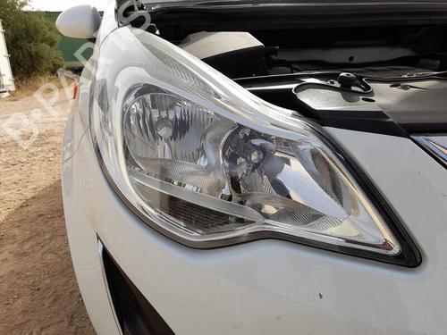 Højre forlygte OPEL CORSA D (S07) 1.2 (L08, L68) (86 hp) 28318307