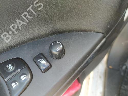 Used Mirror switch NISSAN PULSAR Hatchback (C13) 1.5 dCi (110 hp) 25742108