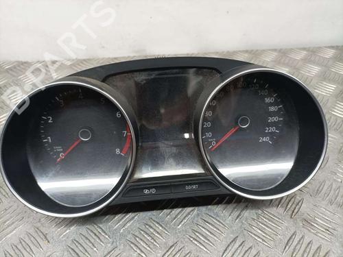 Used Instrument cluster VW POLO V (6R1, 6C1) [2009-2022]  15845865