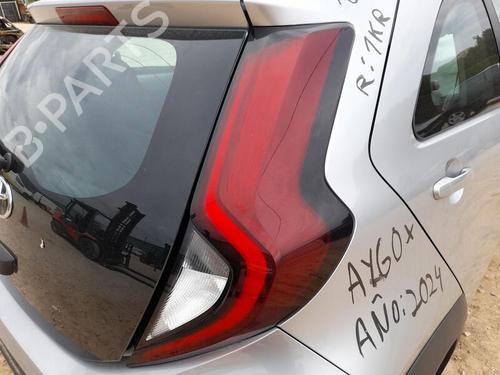 Used Right taillight TOYOTA AYGO X (_B7_) 1.0 VVT-i (KGB70) (72 hp) 30200841