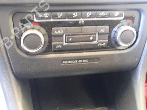Used Climate control Climate control 37796262 37796262