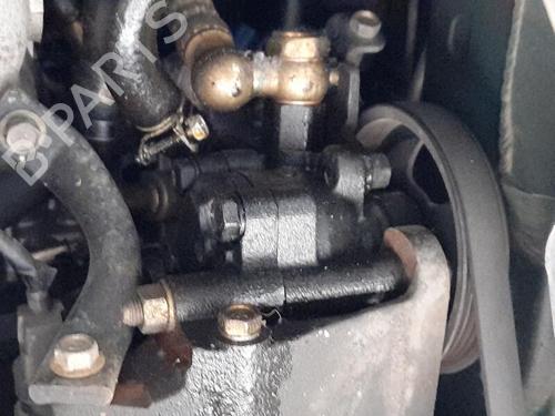 Used Steering pump NISSAN PRIMERA (P11) 1.6 16V (99 hp) 27515977