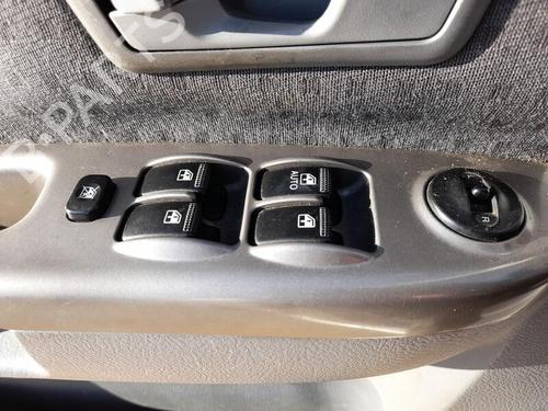 Interrupteur de vitre avant gauche KIA CARENS I MPV (FC, FJ) 2.0 CRDi | BP29864746I27