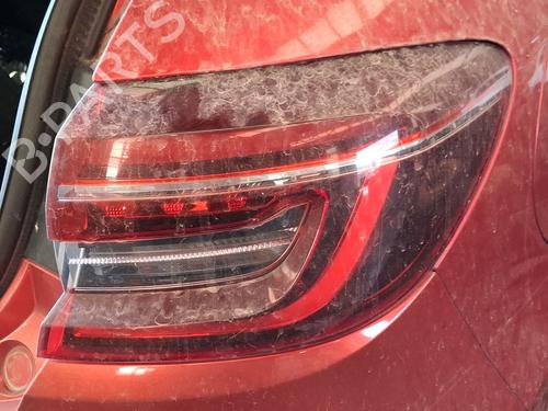 right-taillight-renault-clio-v-b7_-2019-37757895 main image